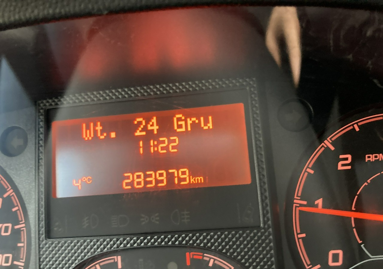 Fødevarer lastbil Peugeot Boxer Autosklep pieczywa Gastronomiczny Food Truck Foodtruck sklep 2018: billede 18 Fødevarer lastbil Peugeot Boxer Autosklep pieczywa Gastronomiczny Food Truck Foodtruck sklep 2018: billede 18