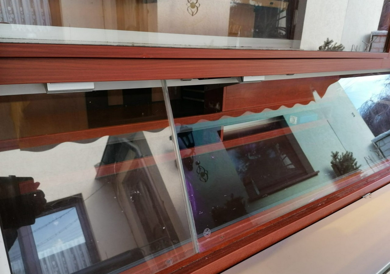 Fødevarer lastbil Renault Master Autosklep Sklep pieczywa Gastronomiczny Food Truck Foodtruck 2015: billede 16 Fødevarer lastbil Renault Master Autosklep Sklep pieczywa Gastronomiczny Food Truck Foodtruck 2015: billede 16