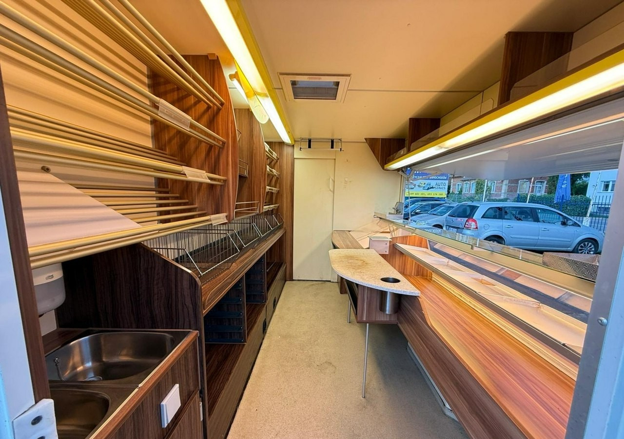 Renault Master Autosklep pieczyw Sklep Gastronomiczny Food Truck Foodtruck BORCO 20 - Fødevarer lastbil: billede 3 Renault Master Autosklep pieczyw Sklep Gastronomiczny Food Truck Foodtruck BORCO 20 - Fødevarer lastbil: billede 3