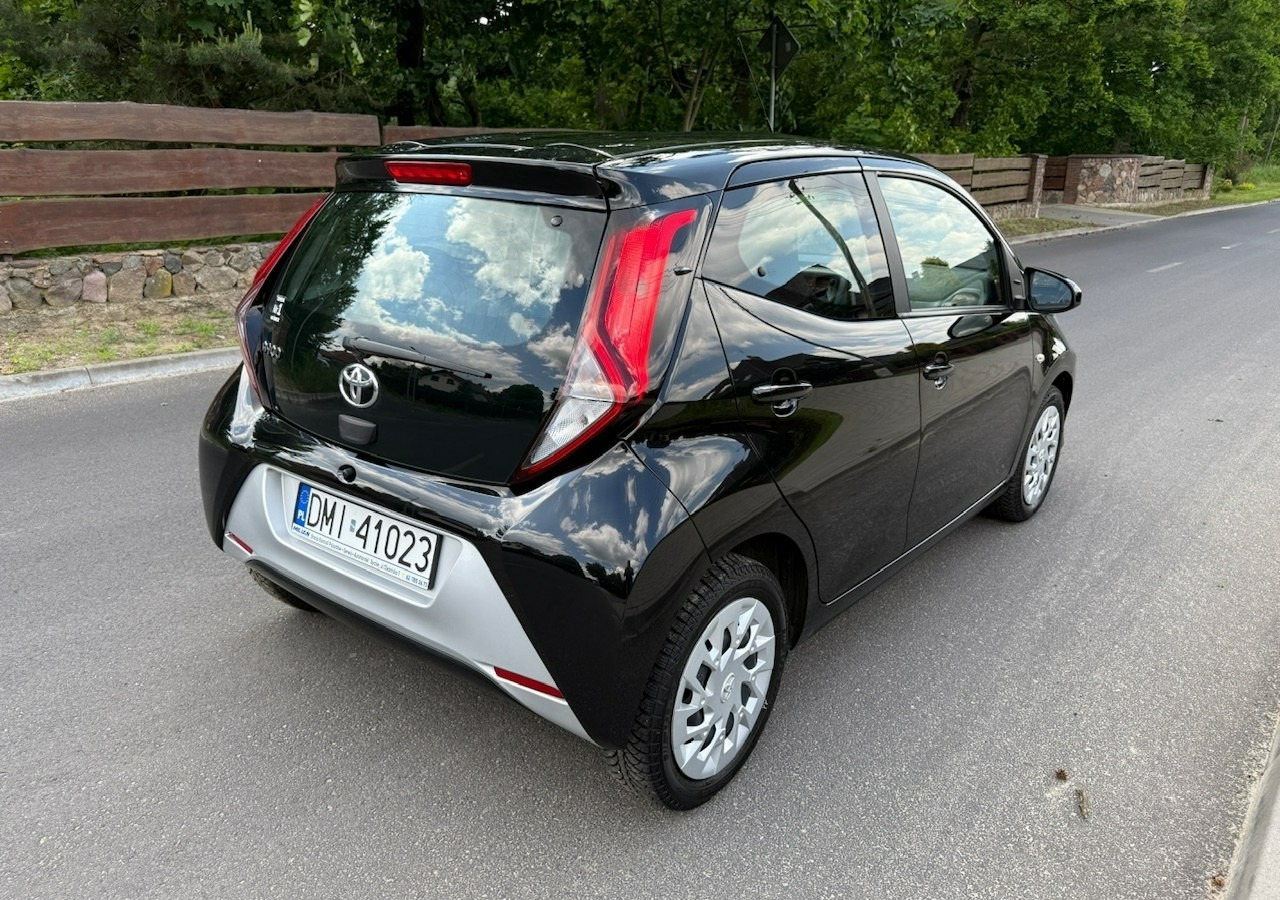 Toyota Aygo II Toyota Aygo 1.0-16V Klima Salon PL 24651km Model 2021 - Hatchback: billede 4 Toyota Aygo II Toyota Aygo 1.0-16V Klima Salon PL 24651km Model 2021 - Hatchback: billede 4