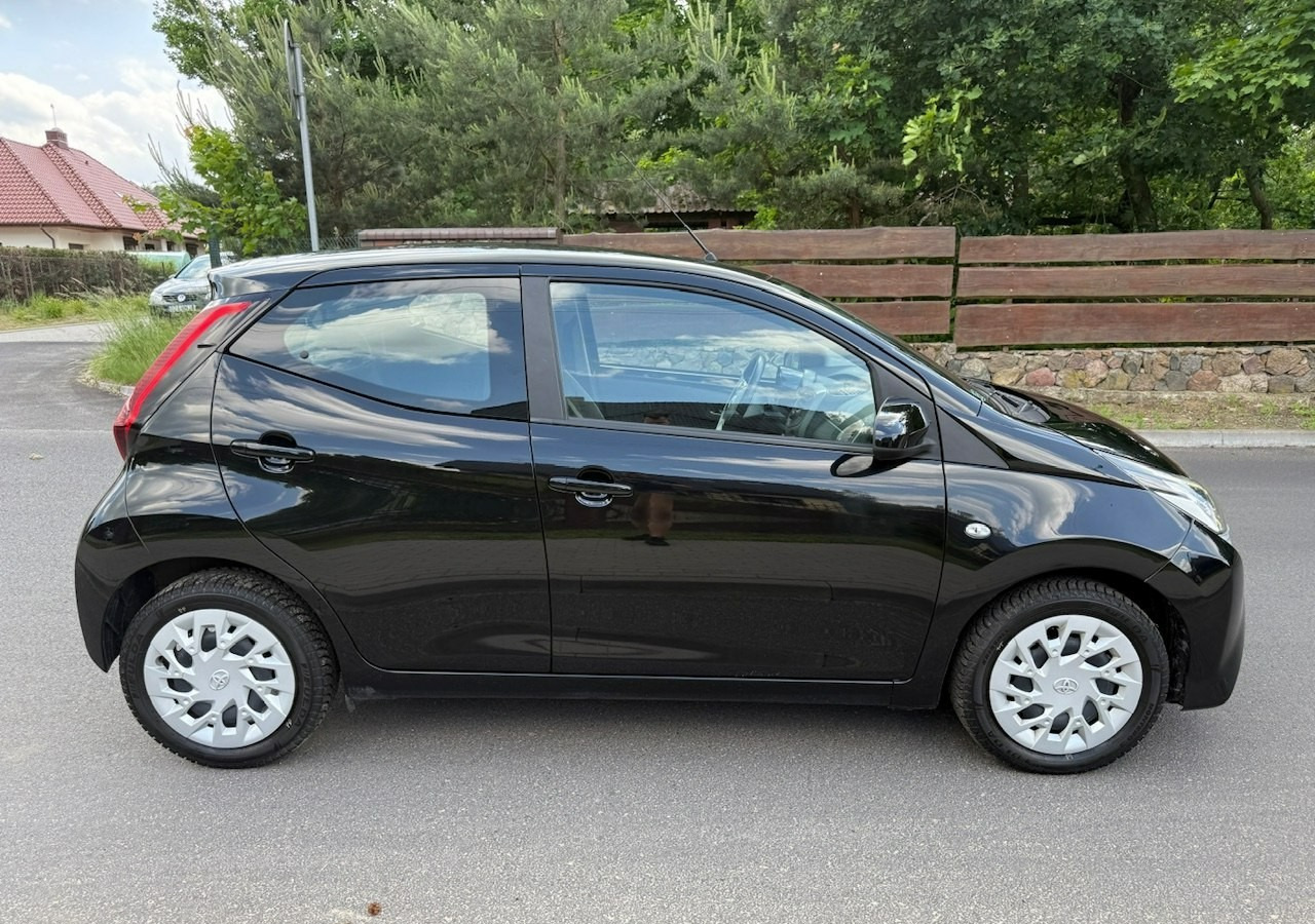 Toyota Aygo II Toyota Aygo 1.0-16V Klima Salon PL 24651km Model 2021 - Hatchback: billede 5 Toyota Aygo II Toyota Aygo 1.0-16V Klima Salon PL 24651km Model 2021 - Hatchback: billede 5