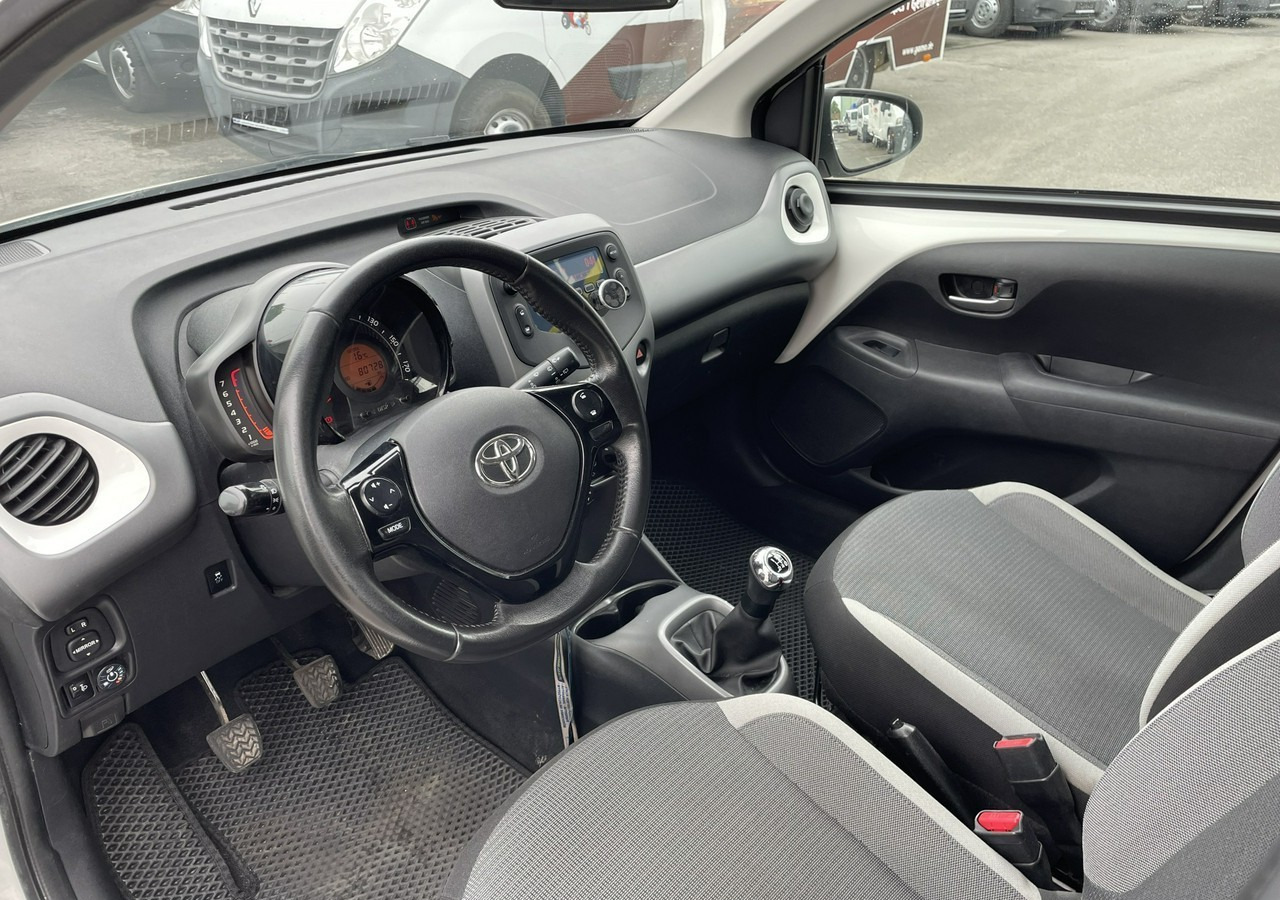 Toyota Aygo II Toyota Aygo 1.0 VVT-i JBL Edition bezyna+LPG Salon PL 2020 - Hatchback: billede 5 Toyota Aygo II Toyota Aygo 1.0 VVT-i JBL Edition bezyna+LPG Salon PL 2020 - Hatchback: billede 5