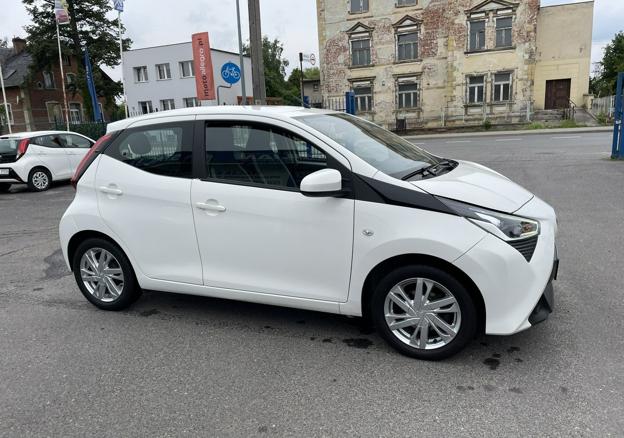 Toyota Aygo II Toyota Aygo 1.0 VVT-i JBL Edition bezyna+LPG Salon PL 2020 - Hatchback: billede 3 Toyota Aygo II Toyota Aygo 1.0 VVT-i JBL Edition bezyna+LPG Salon PL 2020 - Hatchback: billede 3