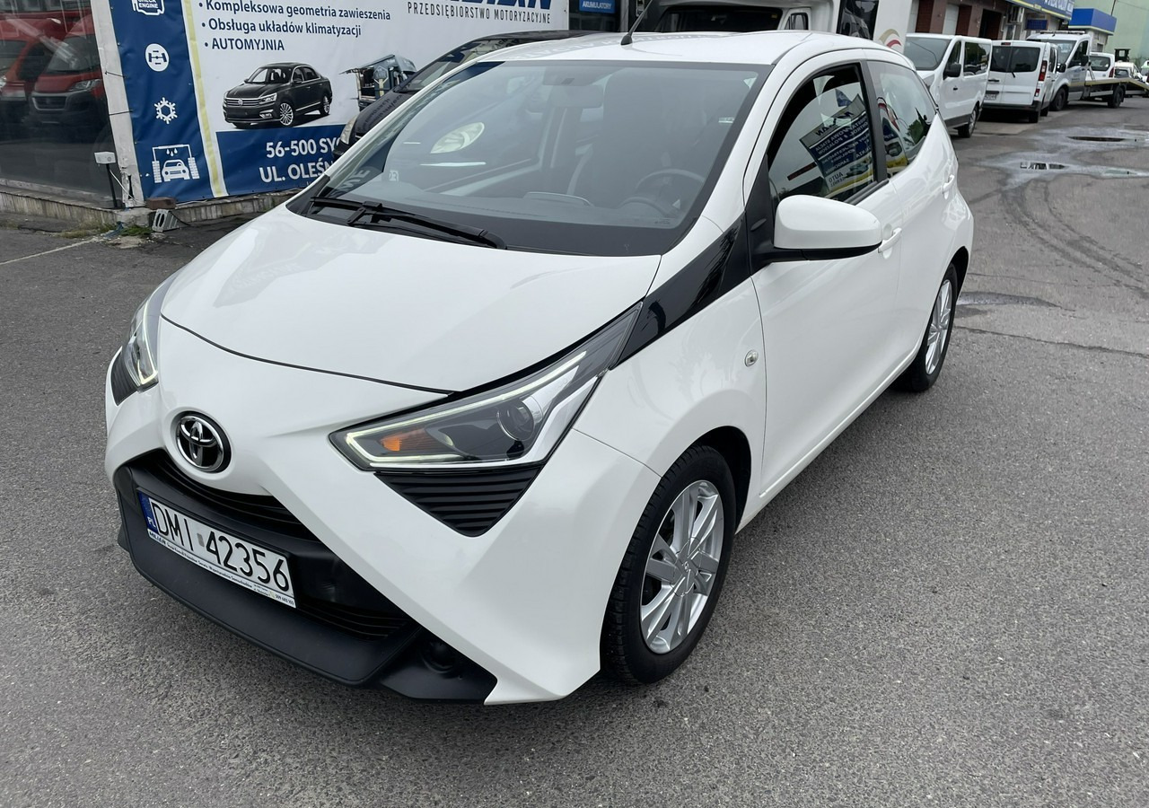 Toyota Aygo II Toyota Aygo 1.0 VVT-i JBL Edition bezyna+LPG Salon PL 2020 - Hatchback: billede 1 Toyota Aygo II Toyota Aygo 1.0 VVT-i JBL Edition bezyna+LPG Salon PL 2020 - Hatchback: billede 1