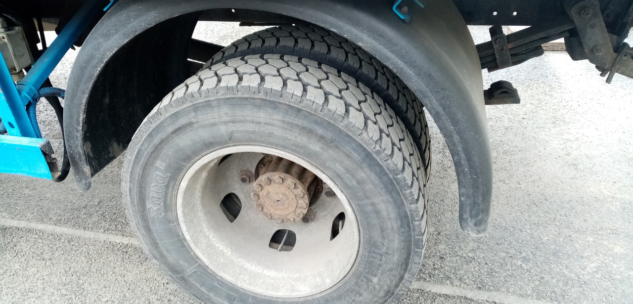 MAN BISON TKA30 - Lastbil med mandskabslift: billede 5 MAN BISON TKA30 - Lastbil med mandskabslift: billede 5