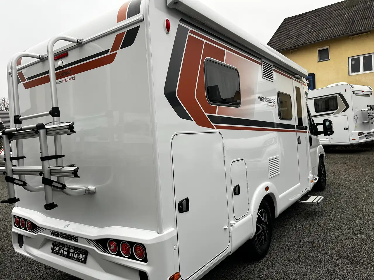 Weinsberg CaraCompact 600 MEG Pepper Mietwagen Verfügbar - Delintegreret autocamper: billede 5 Weinsberg CaraCompact 600 MEG Pepper Mietwagen Verfügbar - Delintegreret autocamper: billede 5