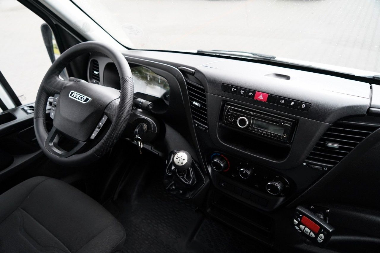 Kølebil Iveco DAILY 35.120 / CHŁODNIA LAMBERET / AGREGAT CARRI: billede 15 Kølebil Iveco DAILY 35.120 / CHŁODNIA LAMBERET / AGREGAT CARRI: billede 15