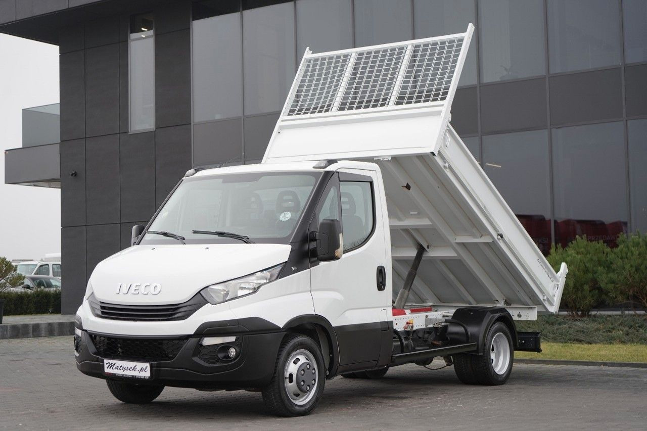 Iveco DAILY 35-140 / WYWROTKA TYLNOZSYPOWA 3.2 M / BLI - Ladbil med tip: billede 1 Iveco DAILY 35-140 / WYWROTKA TYLNOZSYPOWA 3.2 M / BLI - Ladbil med tip: billede 1