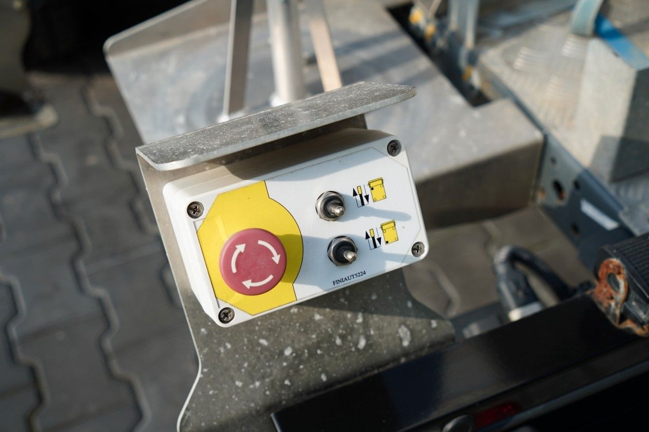 Lastbil med mandskabslift Iveco DAILY 35-140 / ZWYŻKA / PODNOŚNIK KOSZOWY FRANCE: billede 26