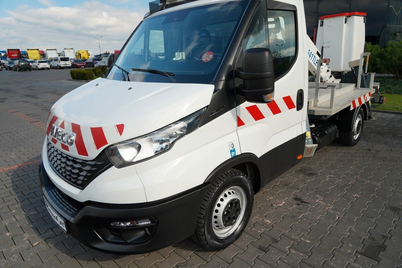 Lastbil med mandskabslift Iveco DAILY 35-140 / ZWYŻKA / PODNOŚNIK KOSZOWY FRANCE: billede 9