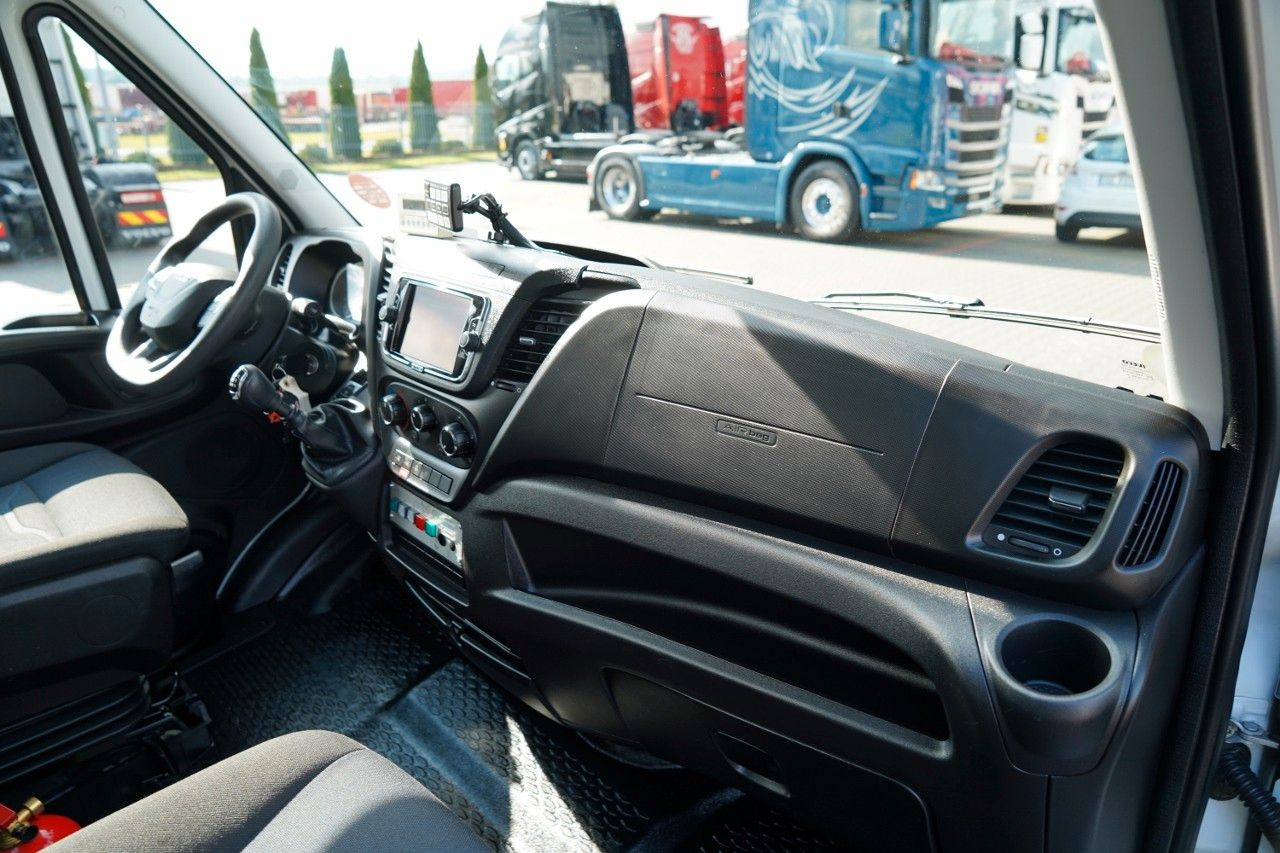 Lastbil med mandskabslift Iveco DAILY 35-140 / ZWYŻKA / PODNOŚNIK KOSZOWY FRANCE: billede 43