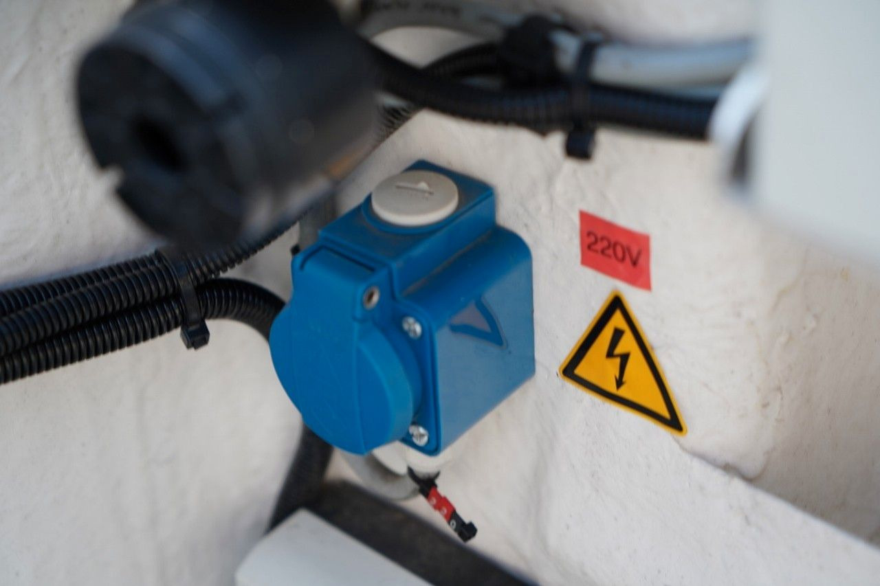 Lastbil med mandskabslift Iveco DAILY 35-140 / ZWYŻKA / PODNOŚNIK KOSZOWY FRANCE: billede 24