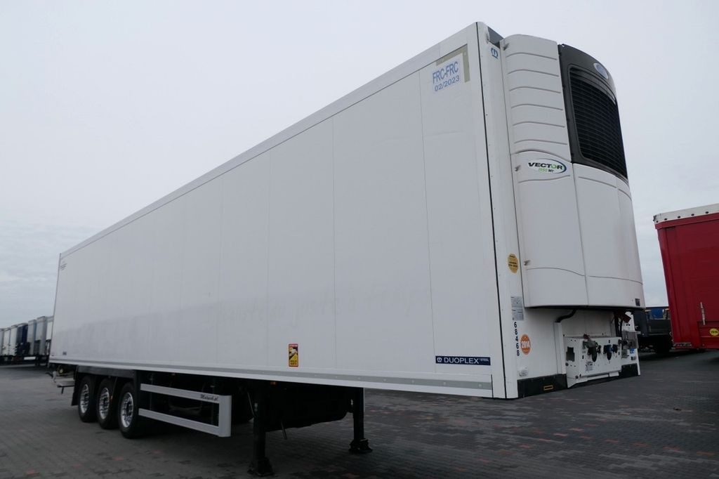 Krone KKRONE / CHŁODNIA / CARRIER VECTOR 1950 MT / BI Krone KKRONE / CHŁODNIA / CARRIER VECTOR 1950 MT / BI - Kølevogn sættevogn: billede 5 Krone KKRONE / CHŁODNIA / CARRIER VECTOR 1950 MT / BI Krone KKRONE / CHŁODNIA / CARRIER VECTOR 1950 MT / BI - Kølevogn sættevogn: billede 5