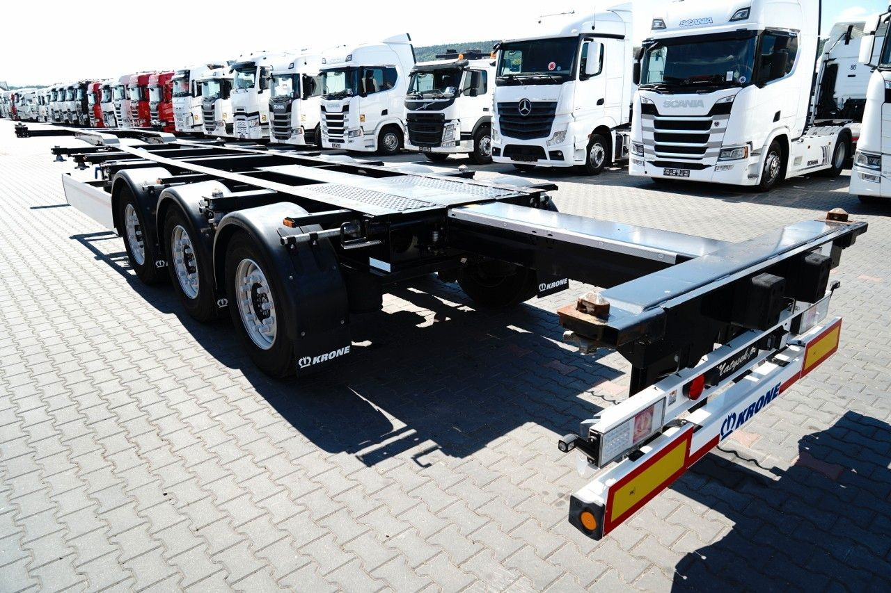 Krone / NACZEPA PODKONTENEROWA / MAŁO UŻYWANA / UNIWER - Containerbil/ Veksellad sættevogn: billede 4 Krone / NACZEPA PODKONTENEROWA / MAŁO UŻYWANA / UNIWER - Containerbil/ Veksellad sættevogn: billede 4