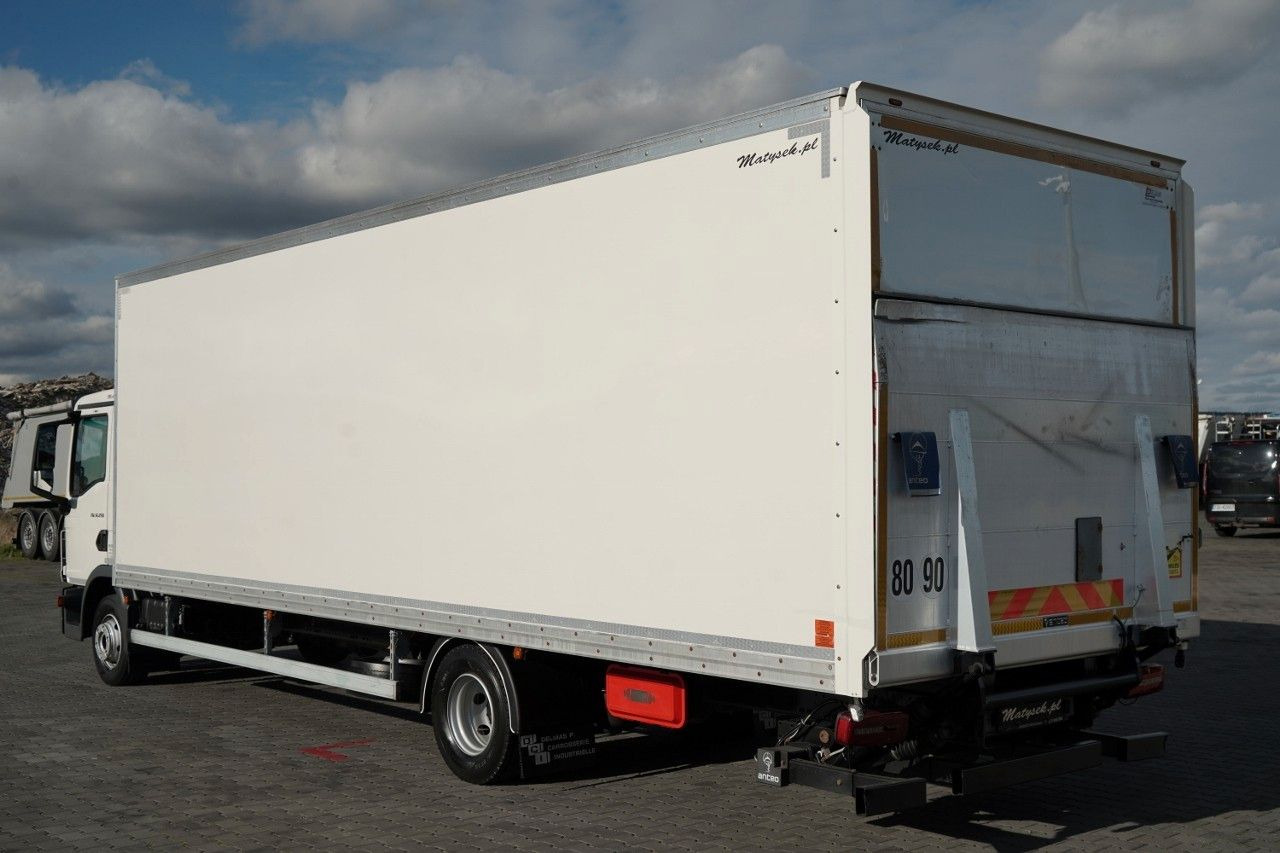 MAN TGL 12.250 / SOLÓWKA / KONTENER 8 M / WINDA / BO - Lastbil varevogn: billede 3 MAN TGL 12.250 / SOLÓWKA / KONTENER 8 M / WINDA / BO - Lastbil varevogn: billede 3