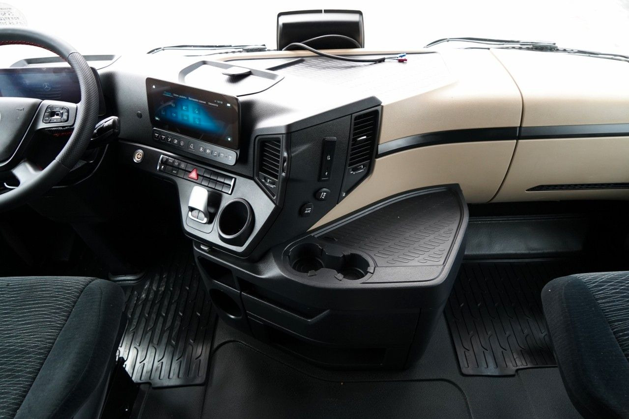 Leje en  Mercedes-Benz ACTROS / 2545 / SOLÓWKA  / 6x2 / I-PARK COOL / Mercedes-Benz ACTROS / 2545 / SOLÓWKA  / 6x2 / I-PARK COOL /: billede 35