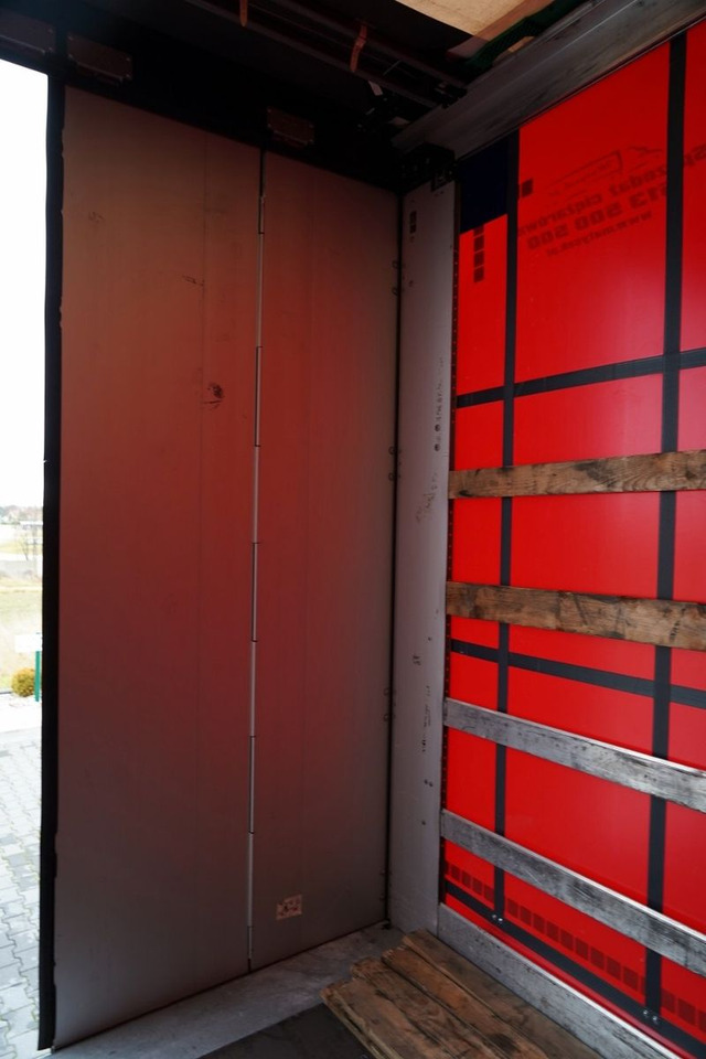 Leje en  Mercedes-Benz ACTROS / 2545 / SOLÓWKA  / 6x2 / I-PARK COOL / Mercedes-Benz ACTROS / 2545 / SOLÓWKA  / 6x2 / I-PARK COOL /: billede 26