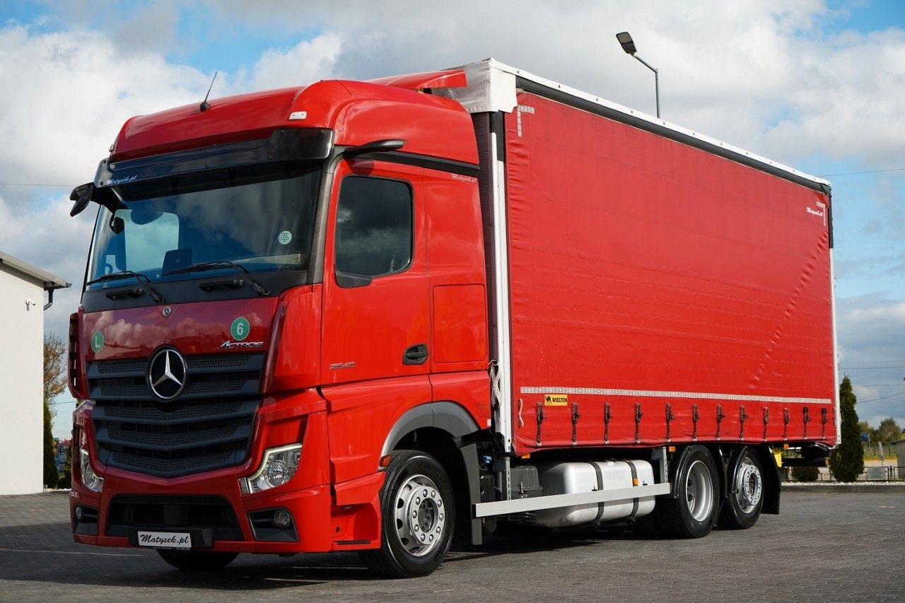 Mercedes-Benz ACTROS 2545 / SOLÓWKA / 6x2 / OŚ PODNOSZONA / B - Lastbil med presenning: billede 1 Mercedes-Benz ACTROS 2545 / SOLÓWKA / 6x2 / OŚ PODNOSZONA / B - Lastbil med presenning: billede 1