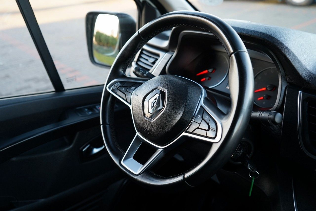 Persontransport Renault TRAFIC III / BUS / 9 MIEJSC / PIERWSZY WŁAŚCICIE: billede 28