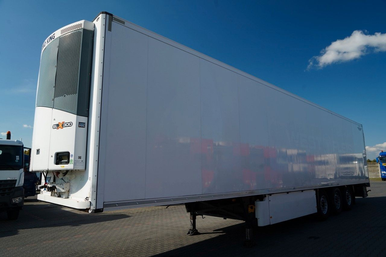 Schmitz Cargobull / CHŁODNIA / THERMO KING SLX 300 / HAKÓWKA / OŚ - Kølevogn sættevogn: billede 2 Schmitz Cargobull / CHŁODNIA / THERMO KING SLX 300 / HAKÓWKA / OŚ - Kølevogn sættevogn: billede 2