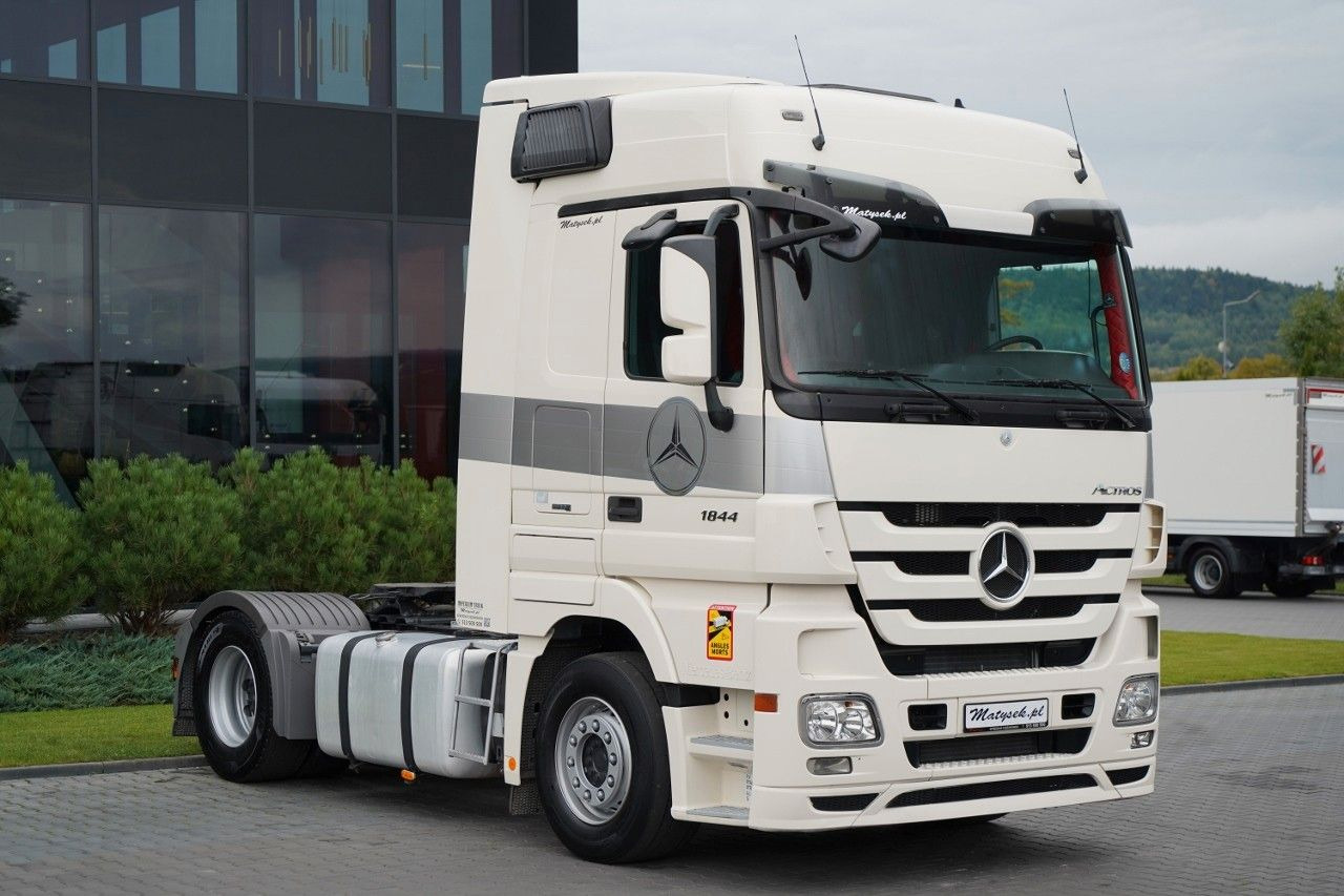 Mercedes-Benz ACTROS 1844 / HYDRAULIKA / 2010 / - Trækker: billede 1 Mercedes-Benz ACTROS 1844 / HYDRAULIKA / 2010 / - Trækker: billede 1