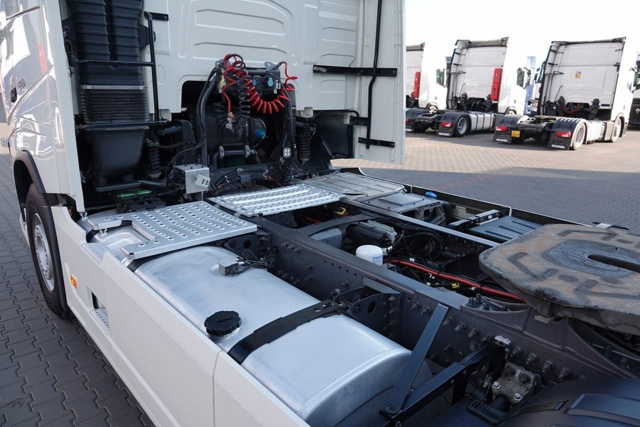 Trækker Volvo FH 500 / I-PARK COOL / OPONY 100% / PO KONTRAKCI: billede 8 Trækker Volvo FH 500 / I-PARK COOL / OPONY 100% / PO KONTRAKCI: billede 8