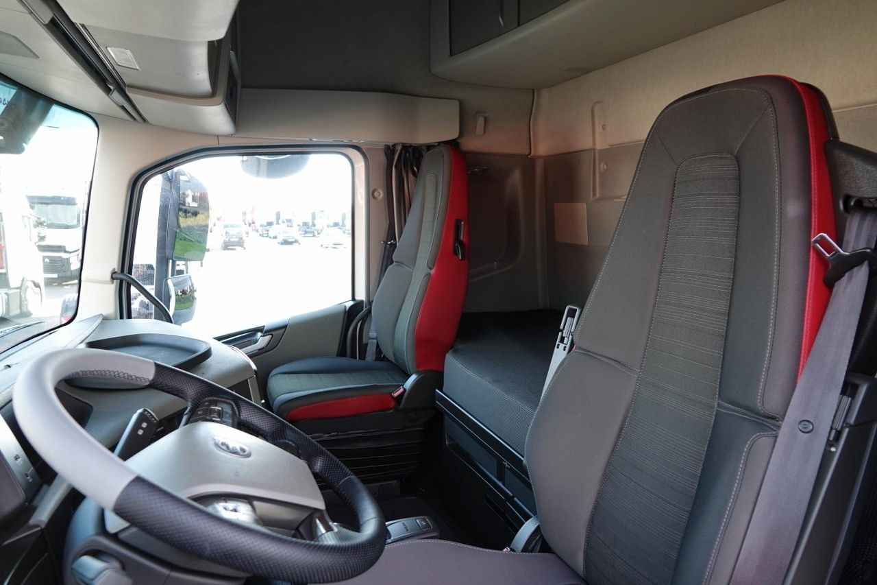 Trækker Volvo FH 500 / I-PARK COOL / OPONY 100% / PO KONTRAKCI: billede 12 Trækker Volvo FH 500 / I-PARK COOL / OPONY 100% / PO KONTRAKCI: billede 12