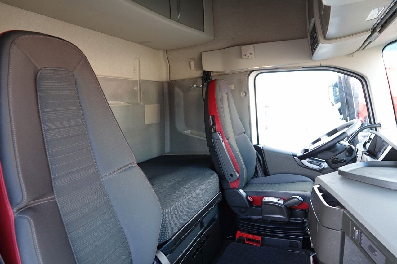 Trækker Volvo FH 500 / I-PARK COOL / OPONY 100% / PO KONTRAKCI: billede 15 Trækker Volvo FH 500 / I-PARK COOL / OPONY 100% / PO KONTRAKCI: billede 15