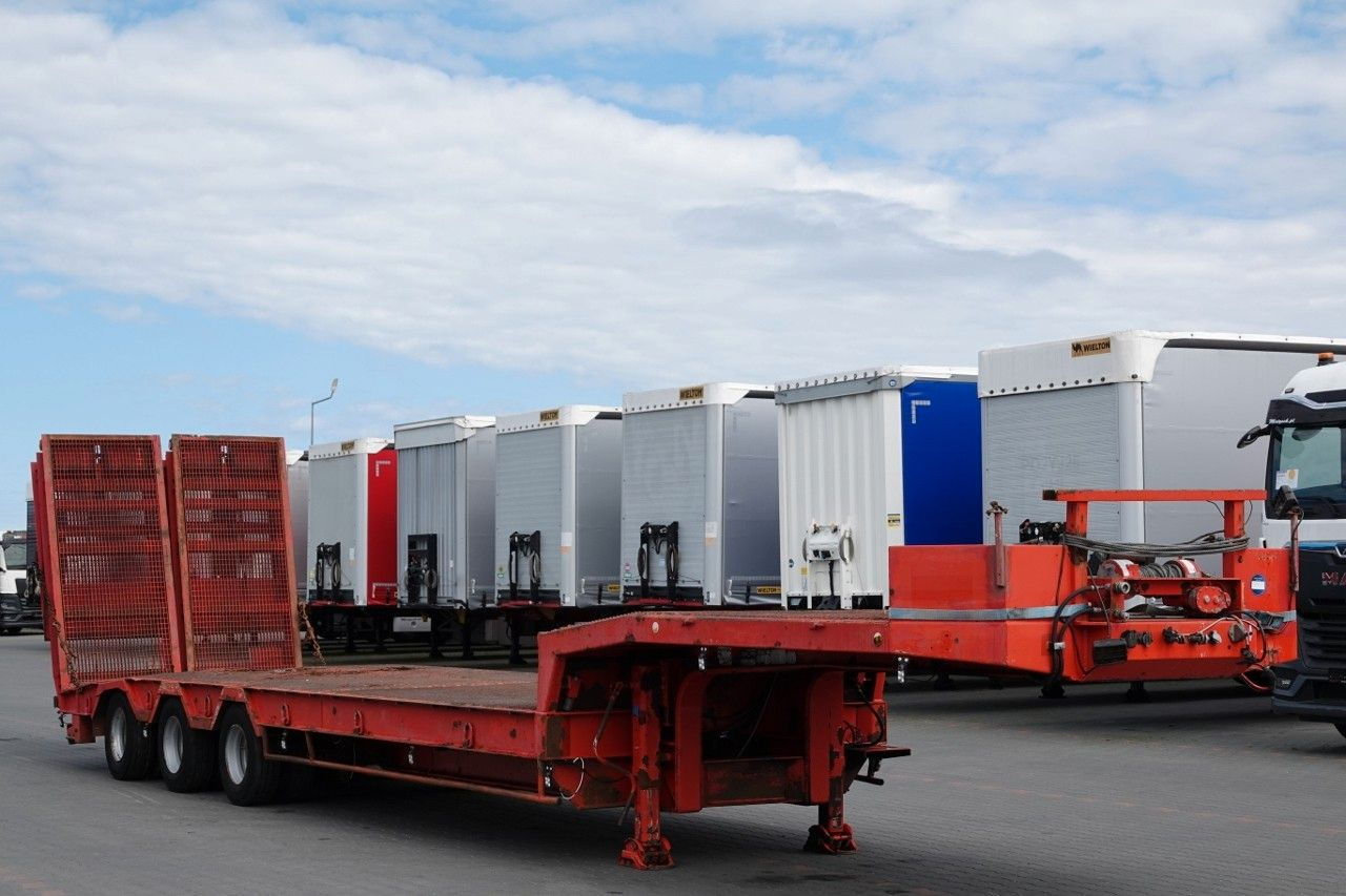 VEREM NACZEPA LAWETA NISKOPODWOZIE / NAJAZDY HYD - Nedbygget platform sættevogn: billede 5 VEREM NACZEPA LAWETA NISKOPODWOZIE / NAJAZDY HYD - Nedbygget platform sættevogn: billede 5