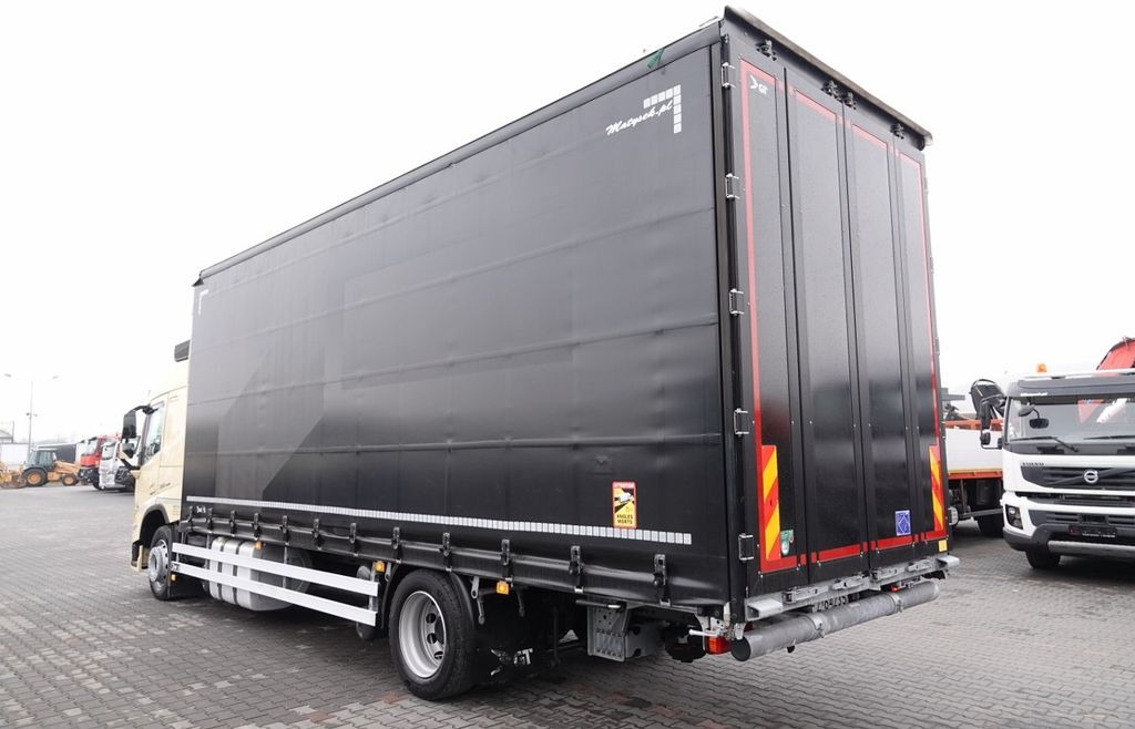 Volvo FM 380 / FIRANKA- 7,7 m / 60m3 / PODNOSZONY DACH - Lastbil med presenning: billede 3 Volvo FM 380 / FIRANKA- 7,7 m / 60m3 / PODNOSZONY DACH - Lastbil med presenning: billede 3