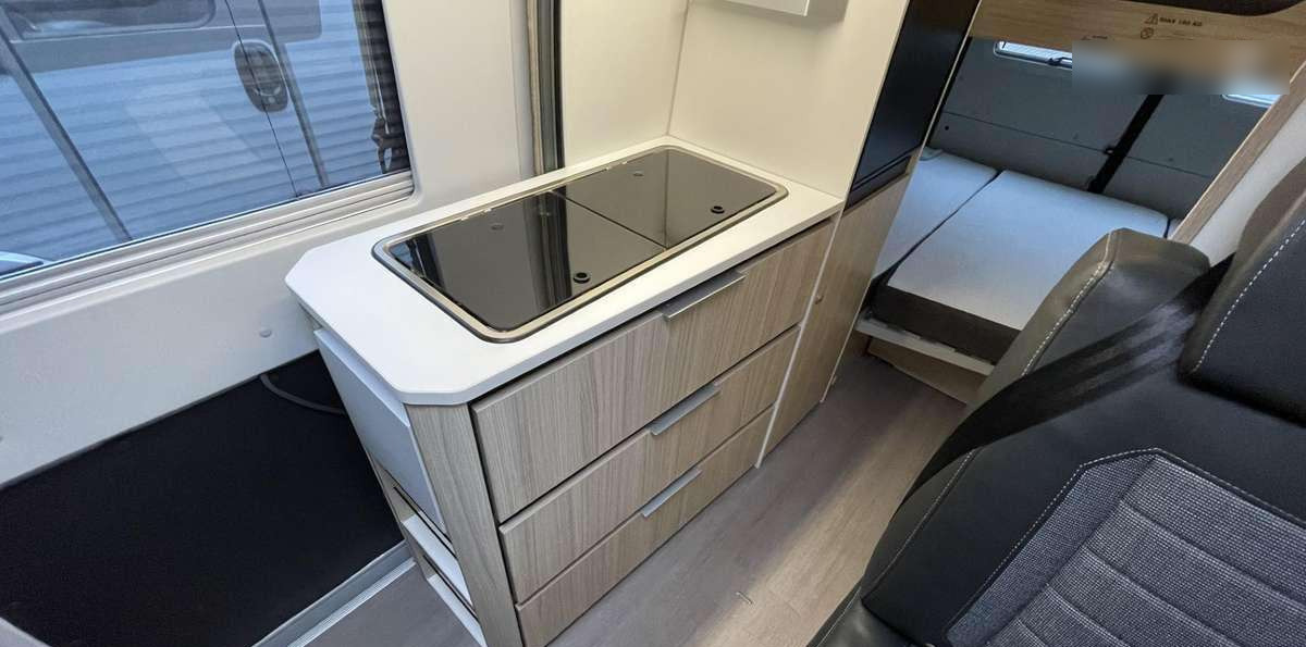 Adria Twin 600 SP Family - Camper van: billede 5 Adria Twin 600 SP Family - Camper van: billede 5