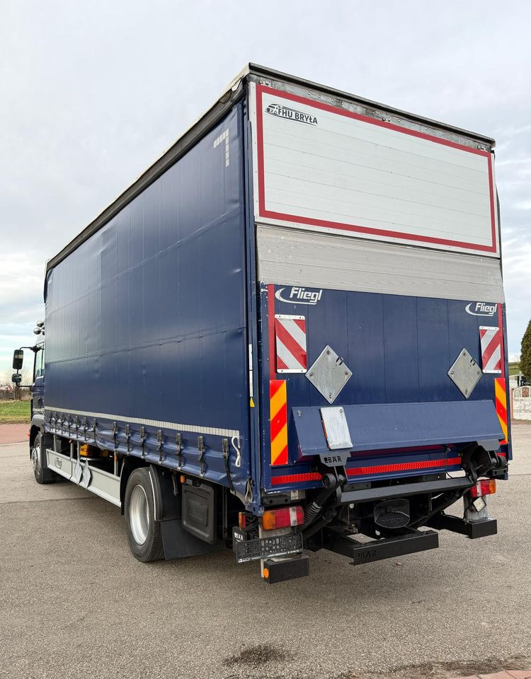 MAN TGM 18.340 / FIRANKA / LIFT / SPROWADZONY / KLIMA POSTOJOWA / 2017 / 9700 ŁADOWNOŚĆ / AUTOMAT / 18 PALET / E6 / WINDA / - Lastbil med presenning: billede 4 MAN TGM 18.340 / FIRANKA / LIFT / SPROWADZONY / KLIMA POSTOJOWA / 2017 / 9700 ŁADOWNOŚĆ / AUTOMAT / 18 PALET / E6 / WINDA / - Lastbil med presenning: billede 4