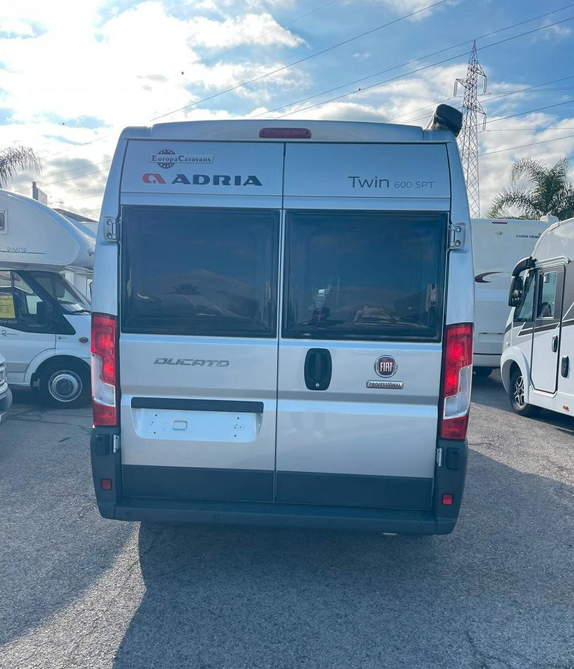 Adria TWIN 600 SPT - Autocamper: billede 4 Adria TWIN 600 SPT - Autocamper: billede 4