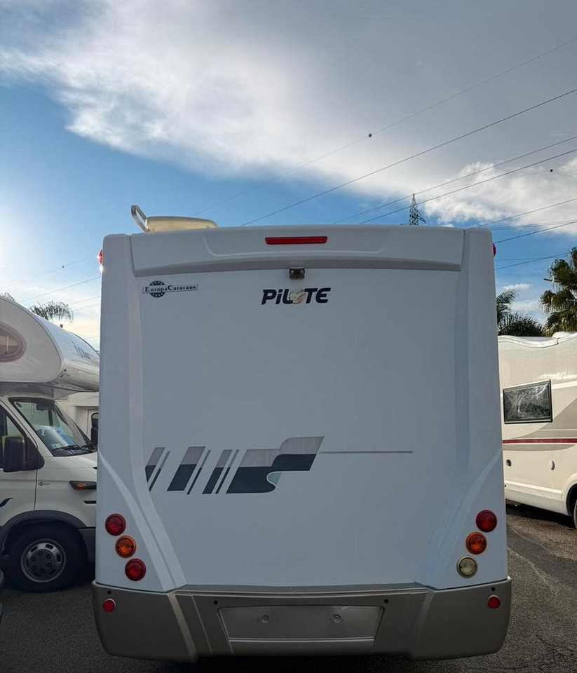 Pilote G740 - Helintegreret autocamper: billede 4 Pilote G740 - Helintegreret autocamper: billede 4