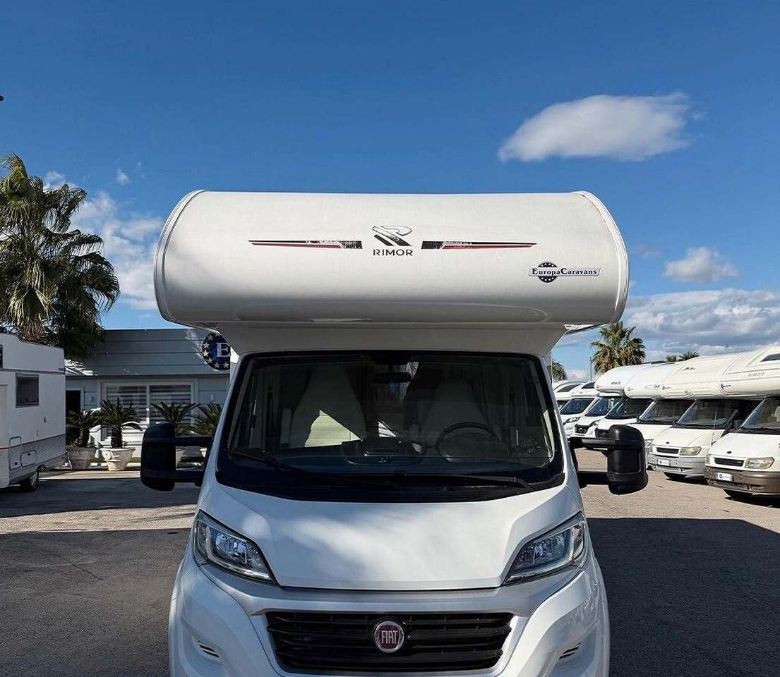 Rimor SEAL 3 - Autocamper med alkove: billede 1 Rimor SEAL 3 - Autocamper med alkove: billede 1