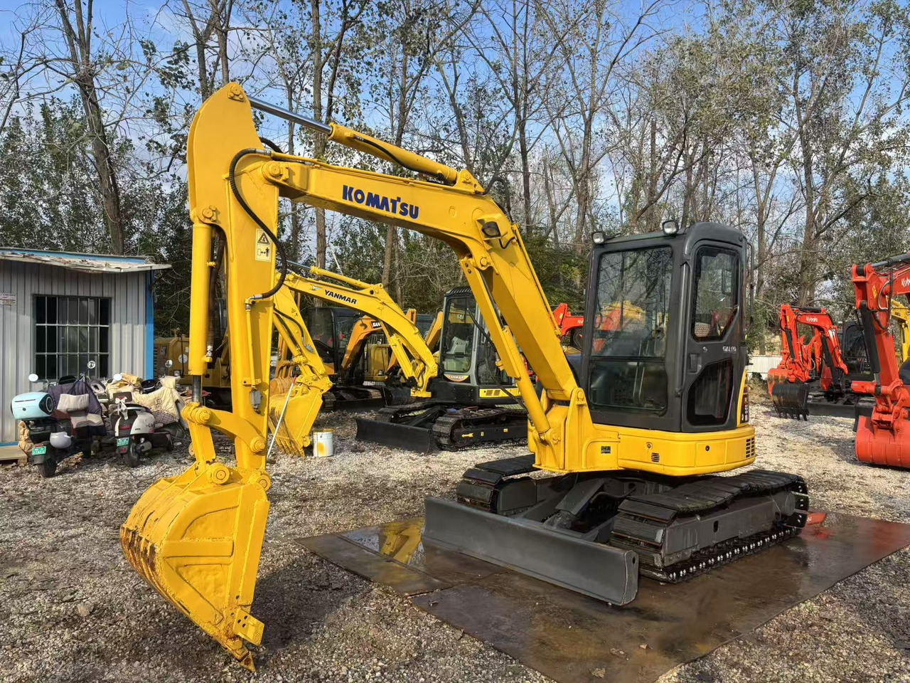 KOMATSU PC55MR-3 - Minigravemaskine: billede 3 KOMATSU PC55MR-3 - Minigravemaskine: billede 3