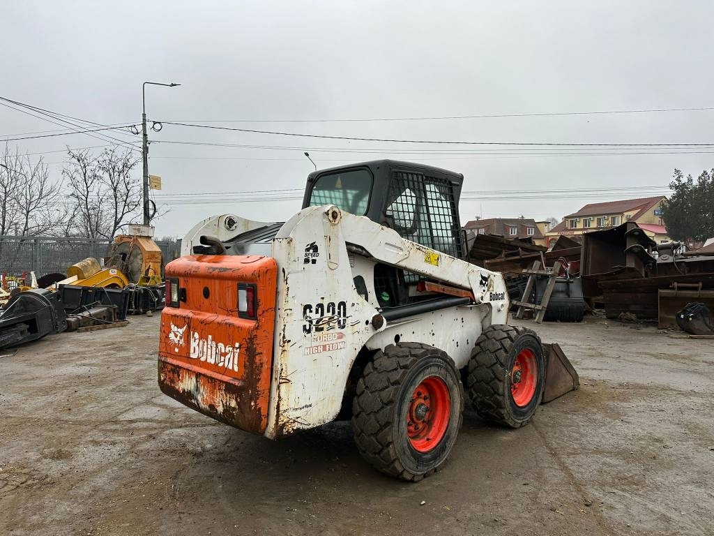 Bobcat S 220 - Skridstyret minilæsser: billede 4 Bobcat S 220 - Skridstyret minilæsser: billede 4