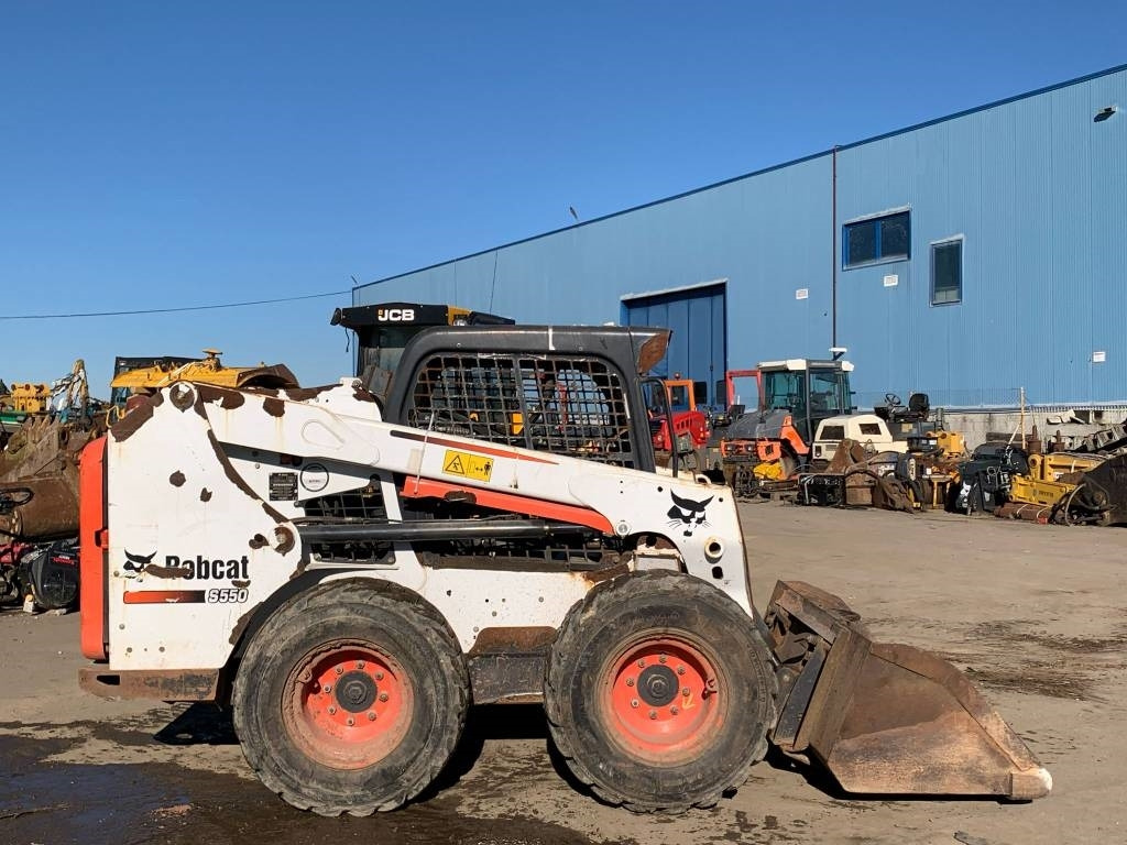 Bobcat S 550 - Skridstyret minilæsser: billede 2 Bobcat S 550 - Skridstyret minilæsser: billede 2