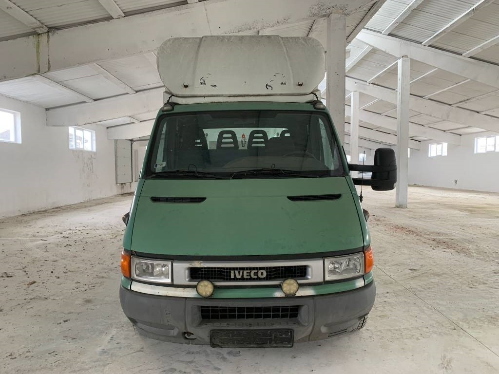Iveco 3551 - Mini trækker, Mandskabsbil: billede 3 Iveco 3551 - Mini trækker, Mandskabsbil: billede 3
