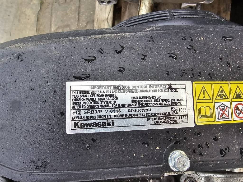 Kawasaki SRB3/P V-0113 ENGINE - Motor for Entreprenørmaskin: billede 3 Kawasaki SRB3/P V-0113 ENGINE - Motor for Entreprenørmaskin: billede 3