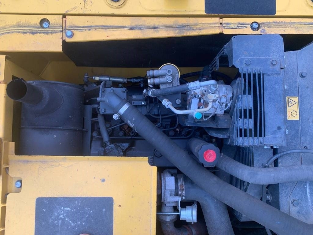 Bæltegravemaskine Komatsu PC 130: billede 8