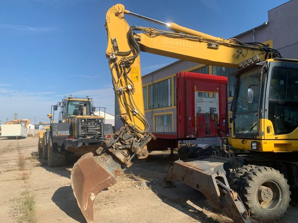 Leje en Komatsu PW180-E0+Engcon Rototilt Komatsu PW180-E0+Engcon Rototilt: billede 9 Leje en Komatsu PW180-E0+Engcon Rototilt Komatsu PW180-E0+Engcon Rototilt: billede 9