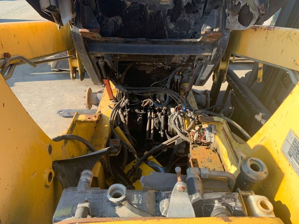 Komatsu SK 714 FOR PARTS - Skridstyret minilæsser: billede 4 Komatsu SK 714 FOR PARTS - Skridstyret minilæsser: billede 4