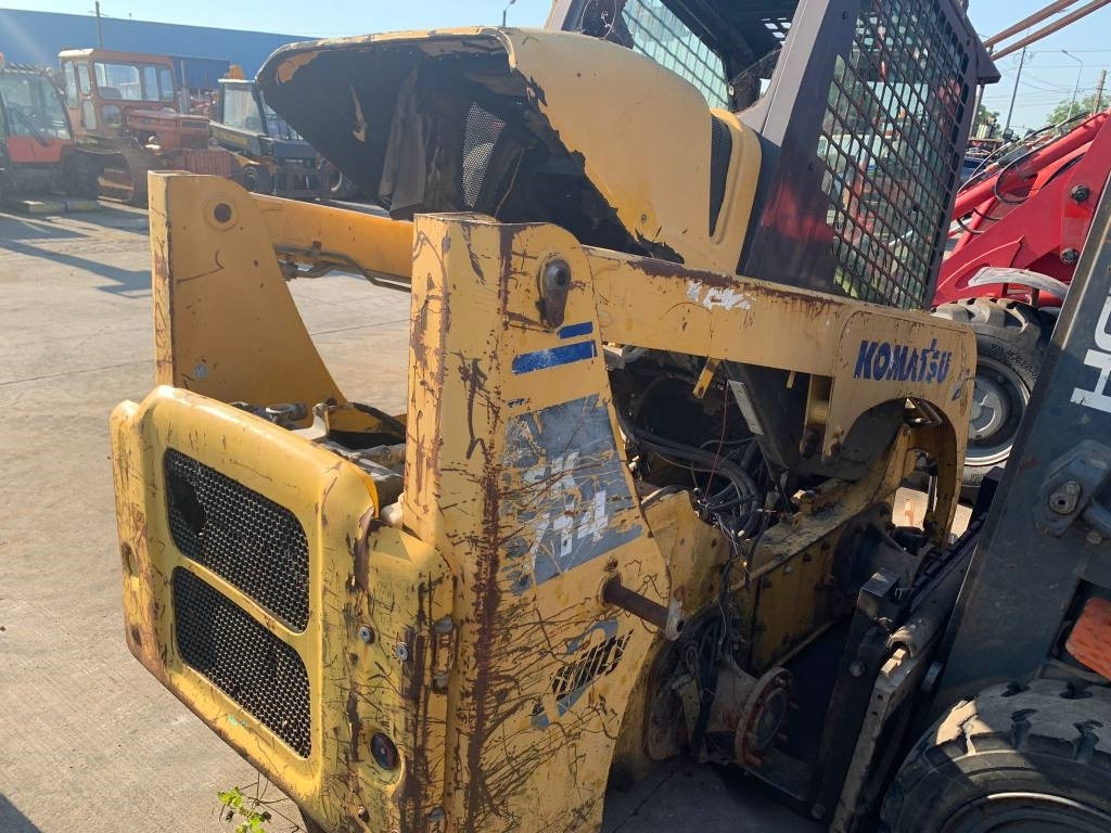 Komatsu SK 714 FOR PARTS - Skridstyret minilæsser: billede 5 Komatsu SK 714 FOR PARTS - Skridstyret minilæsser: billede 5