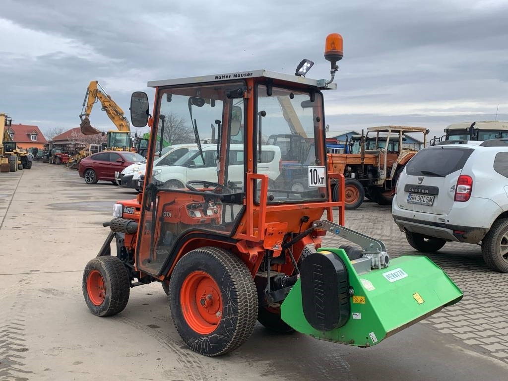 Kubota B 4200  - Traktor: billede 3 Kubota B 4200  - Traktor: billede 3