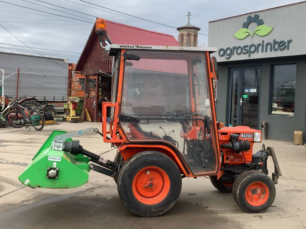 Kubota B 4200  - Traktor: billede 5 Kubota B 4200  - Traktor: billede 5