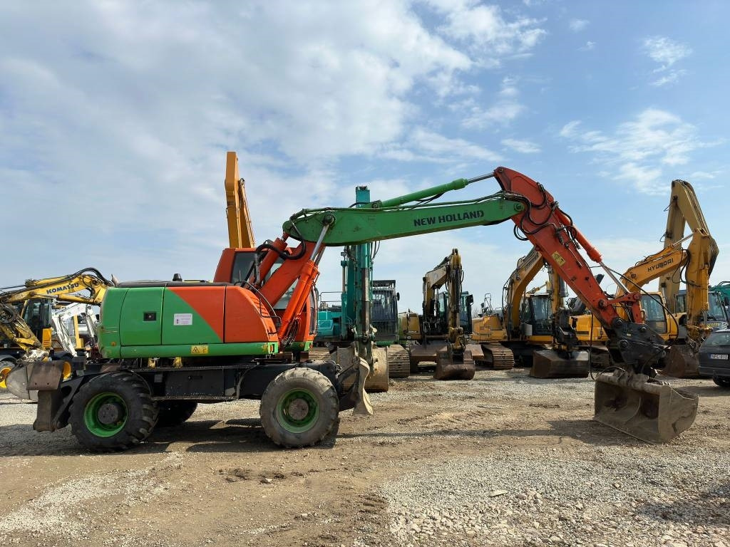 New Holland MH Plus - Hjulgravemaskine: billede 2 New Holland MH Plus - Hjulgravemaskine: billede 2