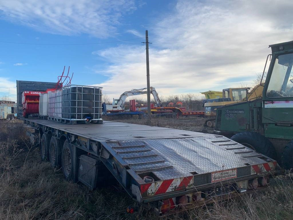 Schmitz S 01 - Nedbygget platform sættevogn: billede 4 Schmitz S 01 - Nedbygget platform sættevogn: billede 4