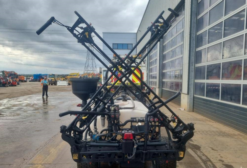 Toro Multi Pro 1750 - Selvkørende sprøjte: billede 4 Toro Multi Pro 1750 - Selvkørende sprøjte: billede 4