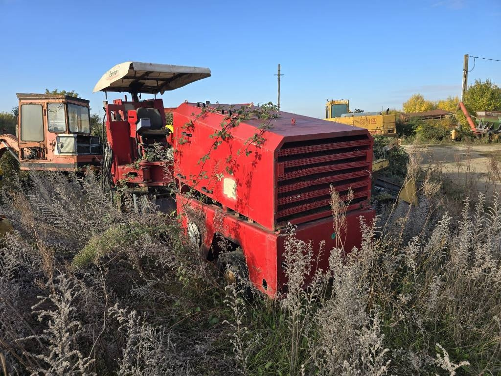 Wirtgen W 600 DC FOR PARTS  - Asfaltudlægger: billede 1 Wirtgen W 600 DC FOR PARTS  - Asfaltudlægger: billede 1